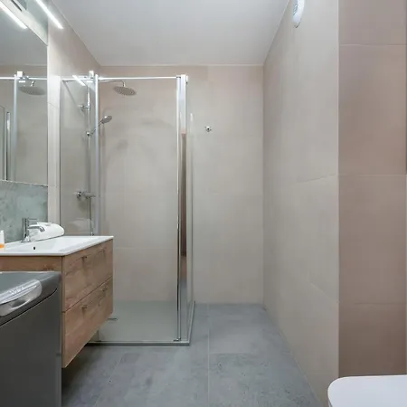 Wroclaw 1-Bedroom Apartment With Parking & Balcony By Noclegi Renters Exterior photo